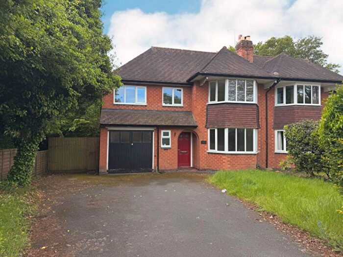 4 Bedroom Semi Detached House For Sale In Streetsbrook Road, Solihull, B91
