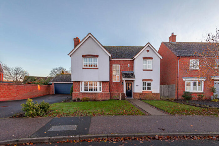 4 Bedroom Detached House For Sale In Knight Road, Rendlesham, IP12