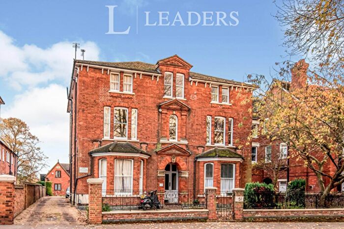 Studio To Rent In De Parys Avenue, Bedford, Bedfordshire, MK40