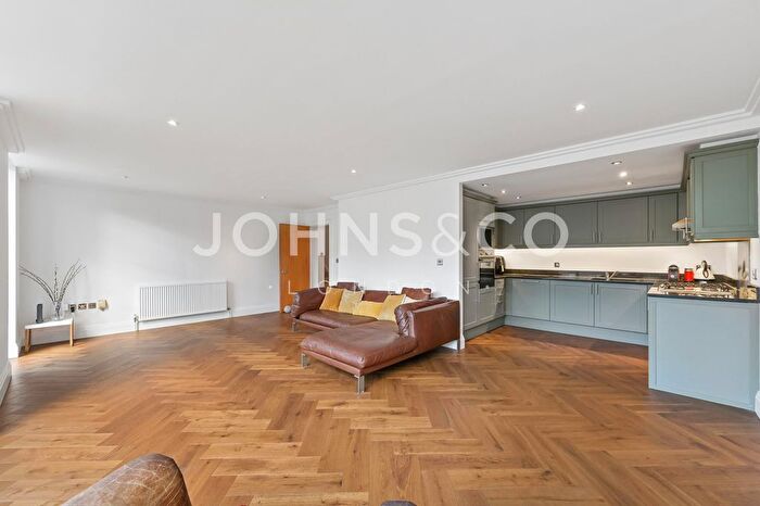 3 Bedroom Flat To Rent In Ferry Quays, Brentford, London, TW8