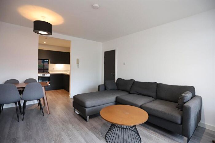 1 Bedroom Apartment To Rent In Deansgate, Manchester, M3