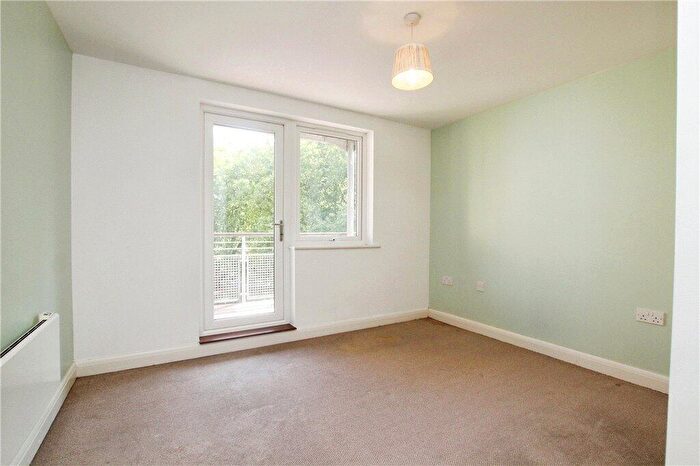 1 Bedroom Apartment For Sale In Yeoman Close, Ipswich, Suffolk, IP1