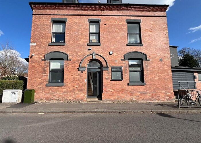 2 Bedroom Flat To Rent In School Road, Moseley, Birmingham, B13