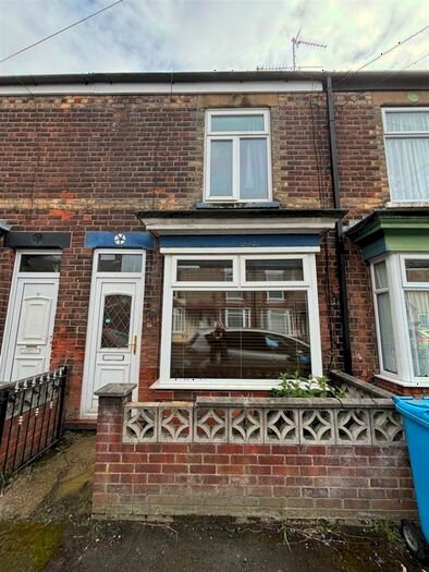 2 Bedroom Terraced House To Rent In Selkirk Street, Hull, HU5