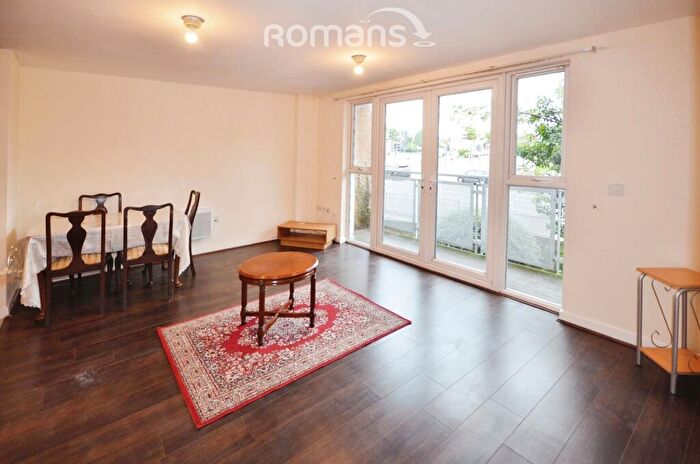 2 Bedroom Flat To Rent In Quadrivium Point, Slough, SL1