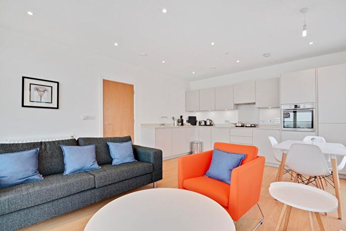 2 Bedroom Apartment To Rent In Maraschino Apartments, Cherry Orchard Road, Croydon, CR0