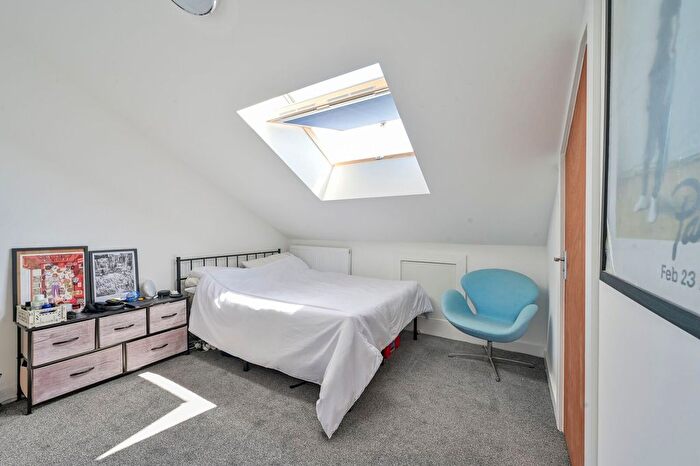 Studio To Rent In Deer Park Road, Merton Abbey Mills, Wimbledon, SW19