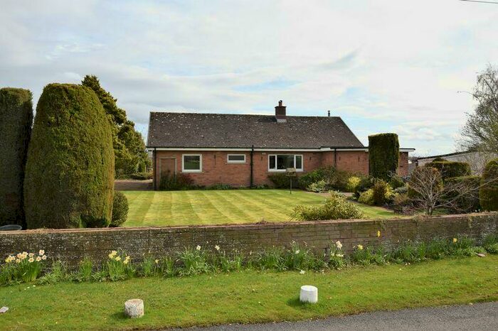 2 Bedroom Detached Bungalow To Rent In Linstock, Carlisle, CA6