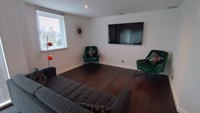 2 Bedroom Flat To Rent In Queens Highlands, West End, Aberdeen, AB15