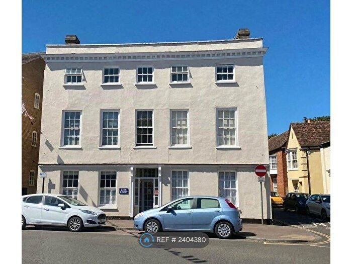 2 Bedroom Flat To Rent In Market Square, Potton, Sandy, SG19