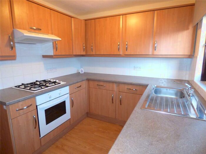 2 Bedroom Flat To Rent In York Gardens, Carlisle, CA2