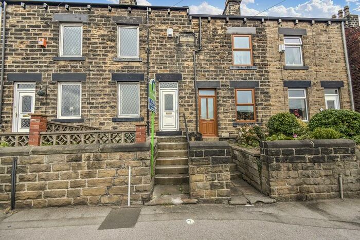 3 Bedroom Terraced House To Rent In Burton Road, Barnsley, South Yorkshire, S71