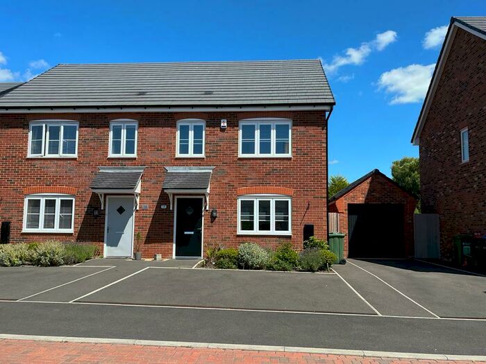 3 Bedroom Semi-Detached House To Rent In Didsbury Crescent, Moulton, CW9