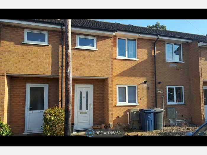 3 Bedroom Terraced House To Rent In Oyster Row, Cambridge CB5