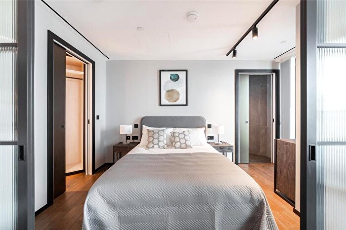1 Bedroom Apartment To Rent In Hewett Street, London, EC2A