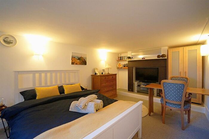 1 Bedroom Apartment To Rent In Chapel Street, Menai Bridge, LL59