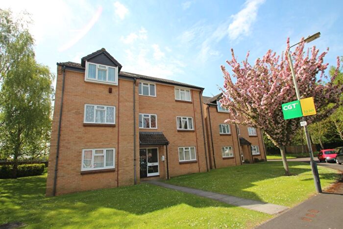 1 Bedroom Flat To Rent In St Peters Close, Cheltenham, Gloucestershire, GL51