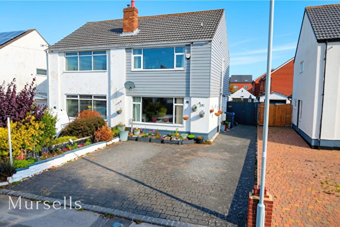 3 Bedroom Semi-Detached House For Sale In Samson Road, Poole, BH15