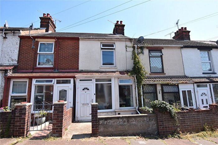 3 Bedroom Terraced House For Sale In Birch Avenue, Harwich, Essex, CO12