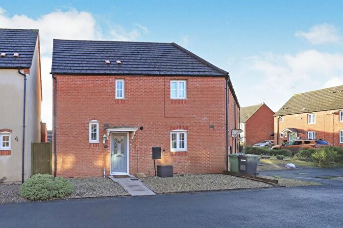3 Bedroom Property To Rent In Primrose Way, Kidderminster, DY10
