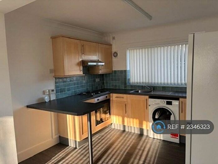 1 Bedroom Flat To Rent In Lindholme, Lindholme, Doncaster, DN7