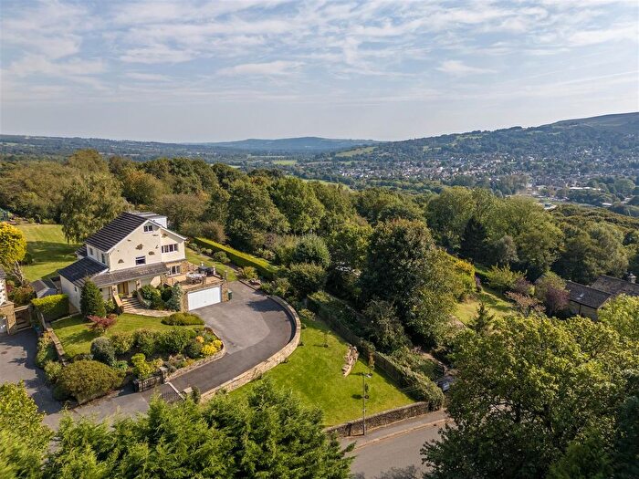 4 Bedroom Detached House For Sale In Curly Hill, Ilkley, LS29