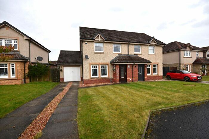 3 Bedroom Semi-Detached Villa For Sale In Bell View, Newmains, ML2