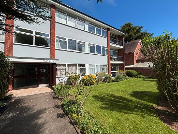 2 Bedroom Apartment To Rent In Riplingham, Arlington Avenue, CV32