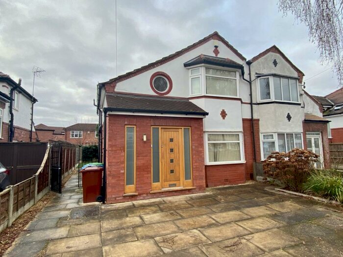 4 Bedroom Semi-Detached House To Rent In Dene Road, Didsbury, Manchester, M20