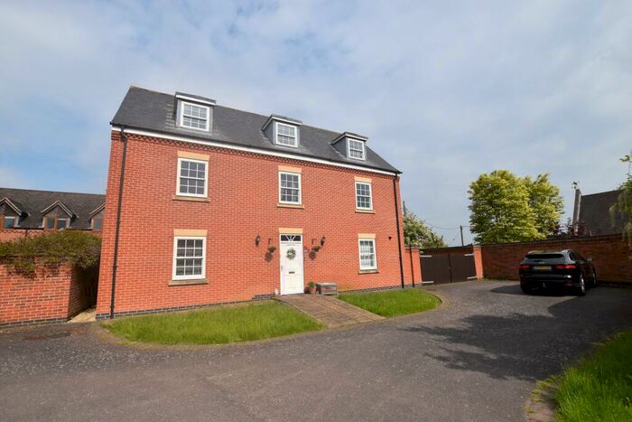 5 Bedroom Detached House For Sale In Paddock Court, Stanford On Soar, LE12