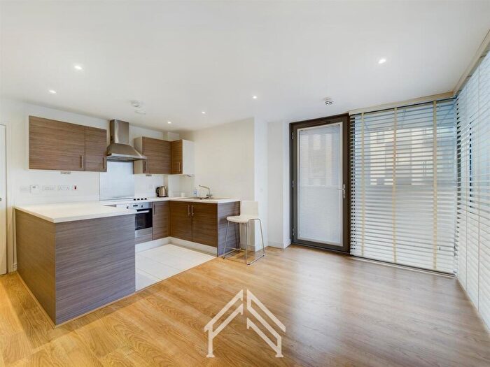 1 Bedroom Apartment To Rent In Waterside Way, London, N17