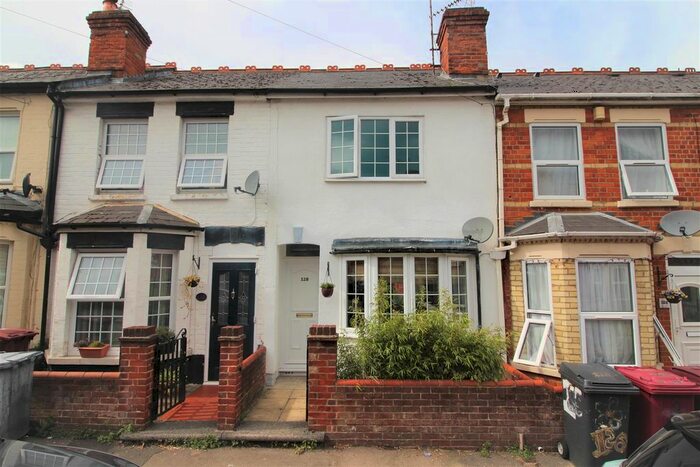3 Bedroom Terraced House To Rent In Belmont Road, Reading, RG30