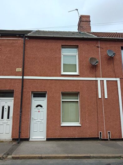 2 Bedroom Terraced House To Rent In Main Street, Barnsley, S63