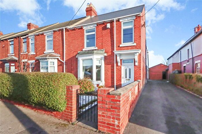 3 Bedroom End Of Terrace House For Sale In Findon Hill, Sacriston, Durham, DH7