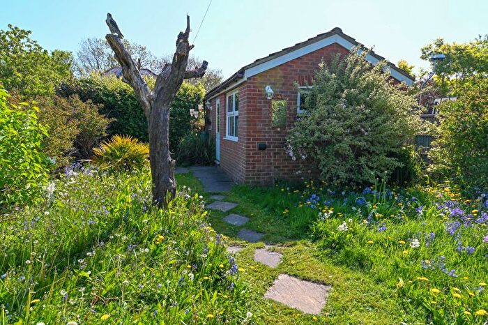 4 Bedroom Detached House For Sale In Orchard Road, Havant, PO9