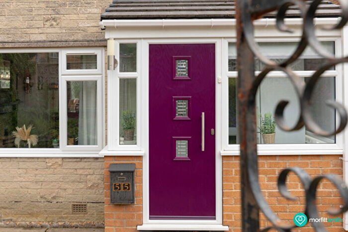 3 Bedroom Semi-Detached House For Sale In Victoria Road, Stocksbridge, S36