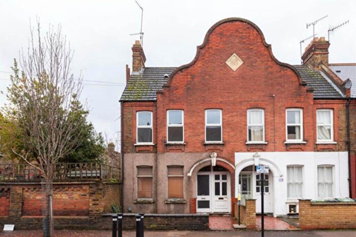 End Of Terrace House For Sale In Seymour Road, London, Leyton, E10
