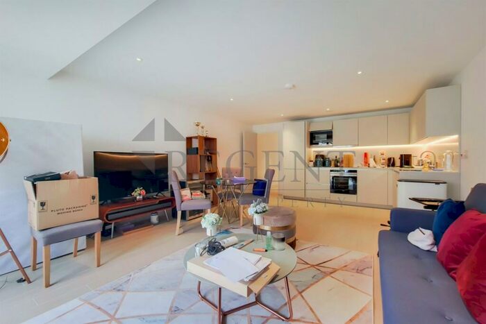 1 Bedroom Apartment To Rent In Packington Square, Islington, N1
