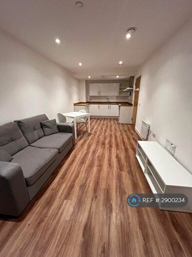 1 Bedroom Flat To Rent In Trafford Road, Salford, M5