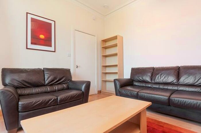 1 Bedroom Flat To Rent In Moncrieff Terrace Edinburgh United Kingdom, EH9