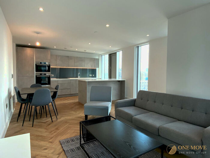 2 Bedroom Apartment To Rent In Silvercroft Street, Manchester, Lancashire, M15