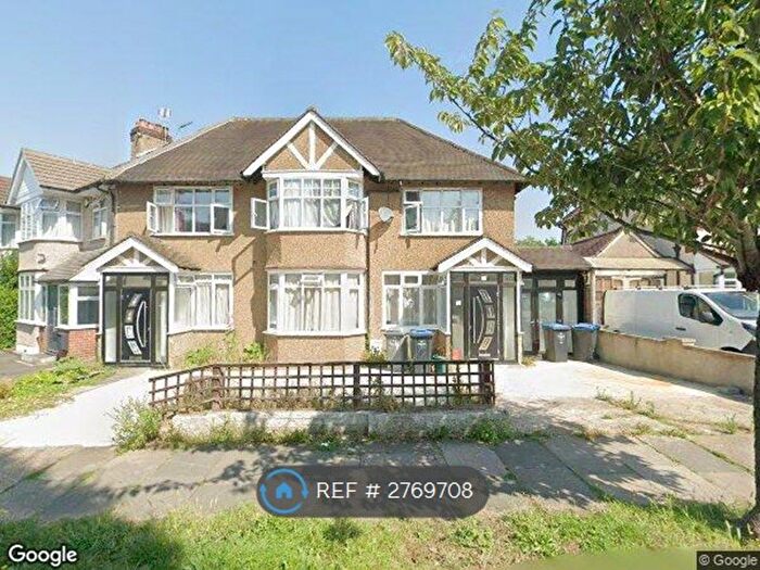 6 Bedroom Semi Detached House To Rent In Logan Road, Wembley, HA9