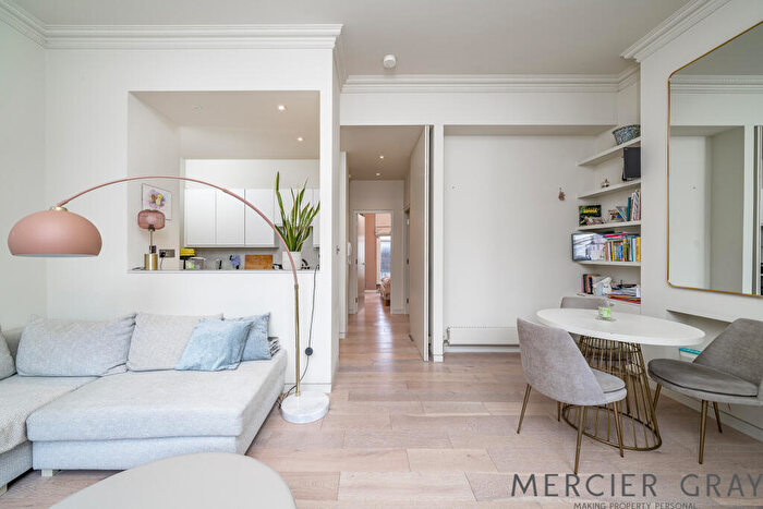 1 Bedroom Flat For Sale In Gloucester Avenue, Primrose Hill, NW1