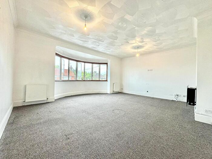 2 Bedroom Maisonette To Rent In Gilbert Road, Ramsgate, CT11