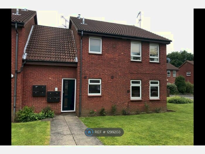 Studio To Rent In Thurlow Avenue, Beverley HU17