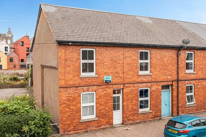 3 Bedroom End Of Terrace House For Sale In West Exe South, Tiverton, EX16