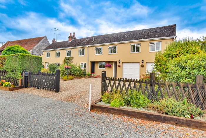 4 Bedroom Detached House To Rent In Braintree Road, Sible Hedingham, CO9