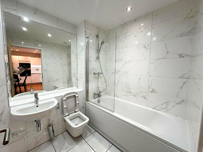 2 Bedroom Apartment To Rent In Windmill Street, Birmingham, B1