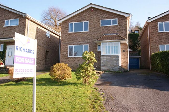 3 Bedroom Detached House For Sale In Orchard Lane, Corfe Mullen, Wimborne, Dorset, BH21