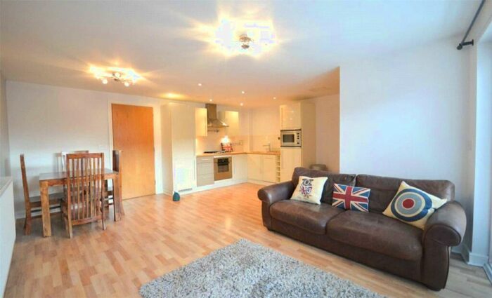 1 Bedroom Apartment To Rent In Cavendish House, Didsbury, Manchester, M20